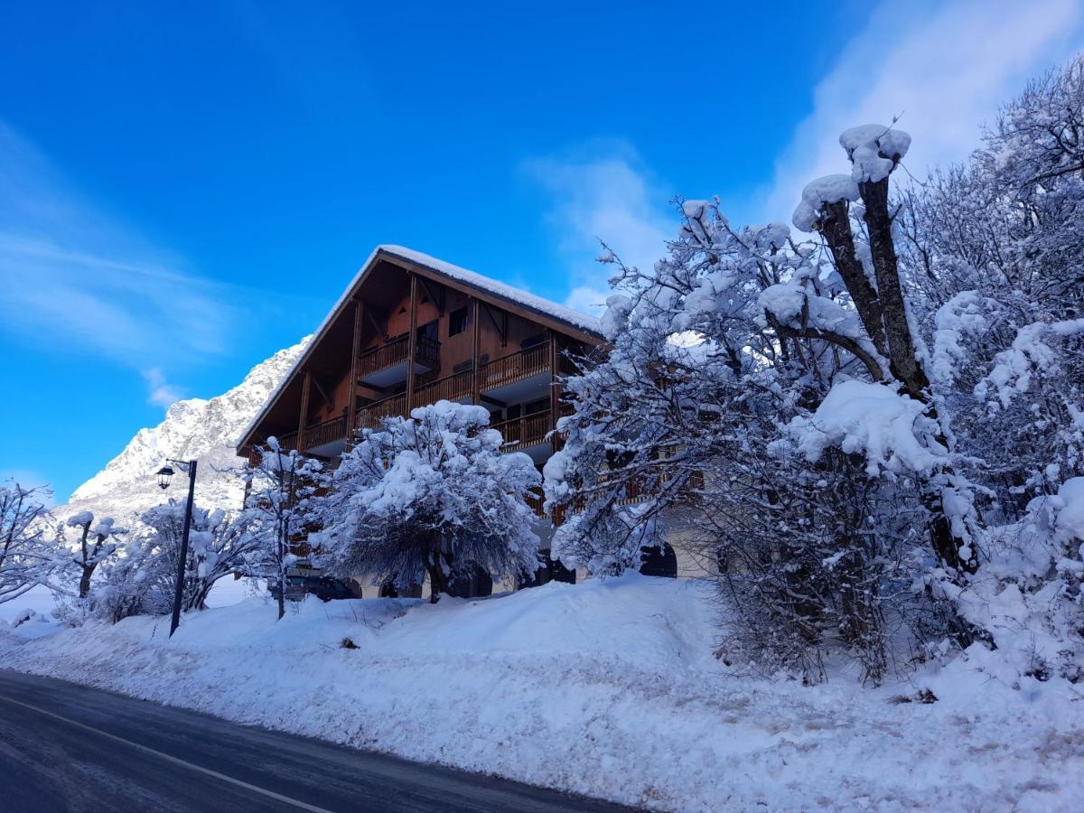 Venosc-Les 2 Alpes , Rez De Jardin Apartment Luaran gambar