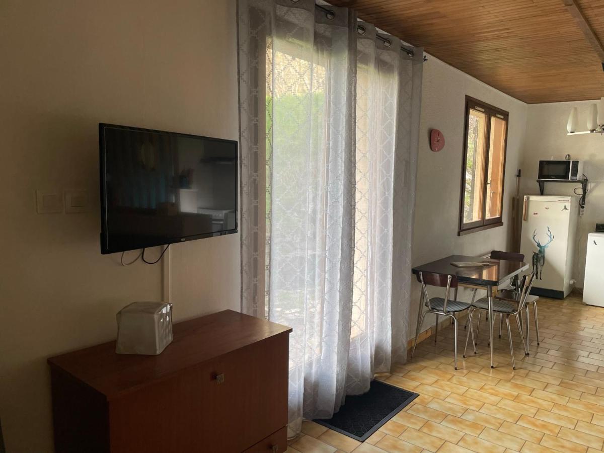 Venosc-Les 2 Alpes , Rez De Jardin Apartment Luaran gambar